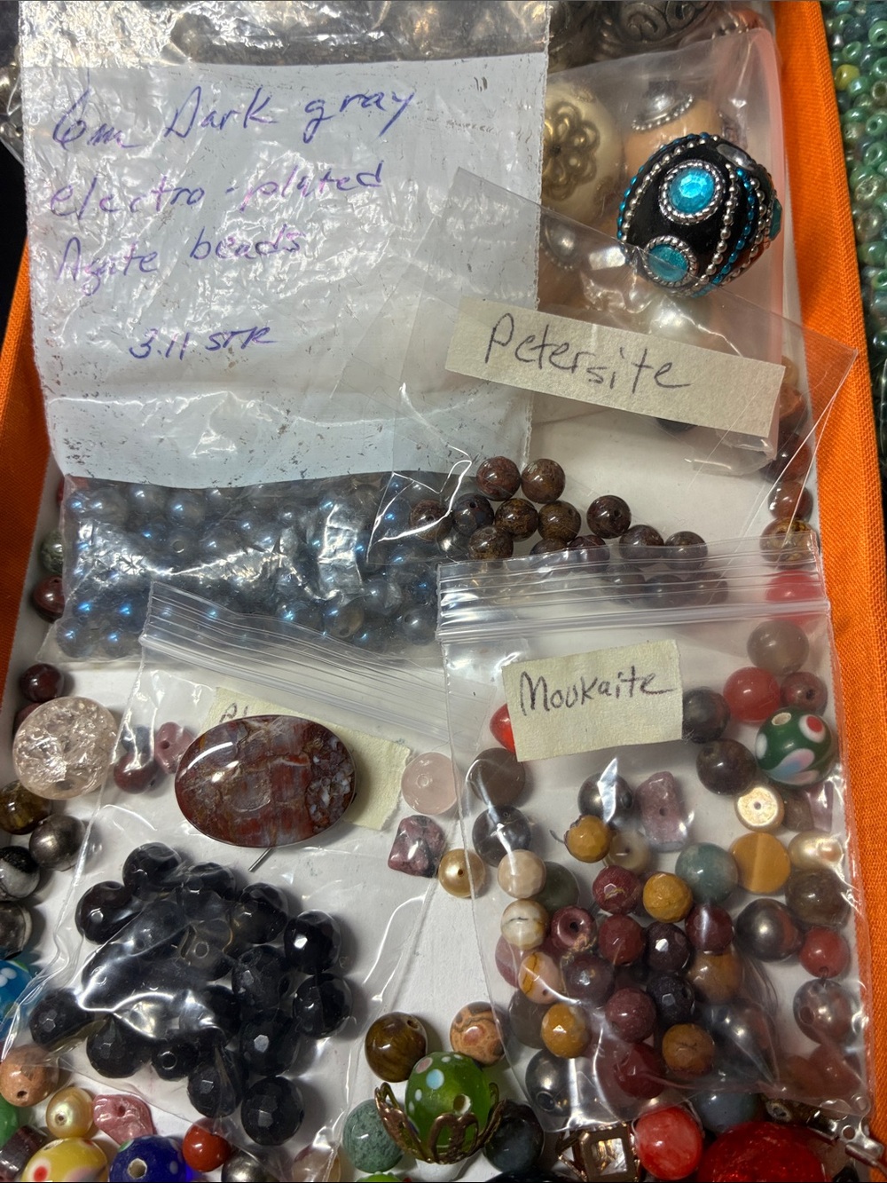 Assorted jewelry making beads and findings for making jewelry assorted materials - Picture 3 of 16